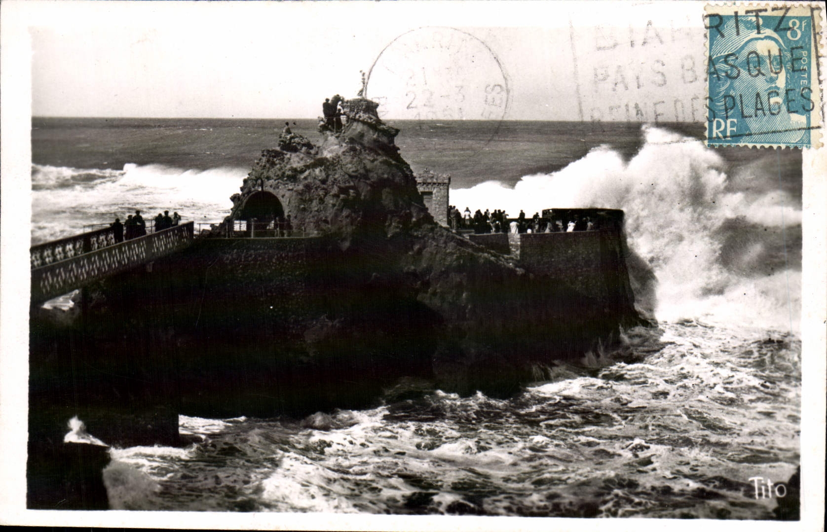 CPM Biarritz Tempete Du Rocher De La Vierge