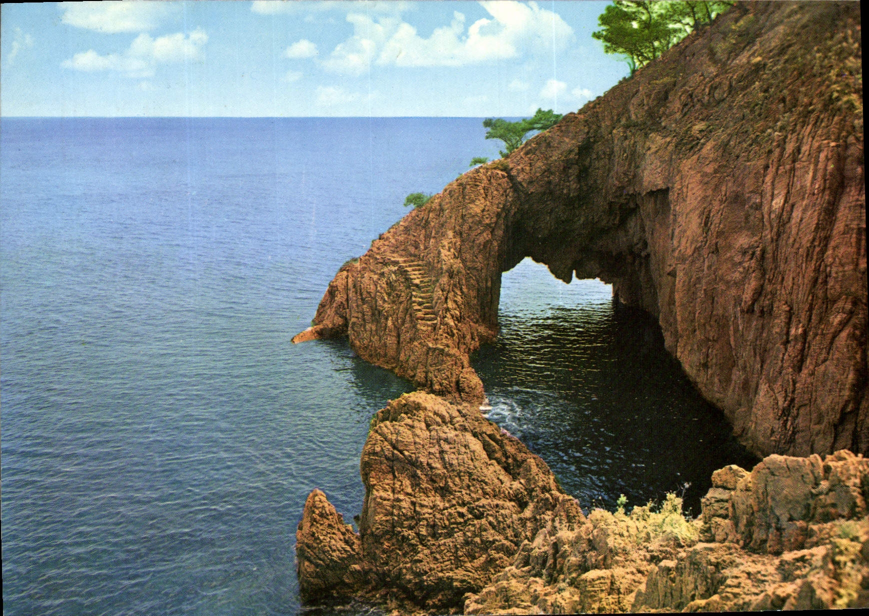 CPM Cote d'Azur French Riviera Les Rochers rouges de l'Esterel La corniche d'or 