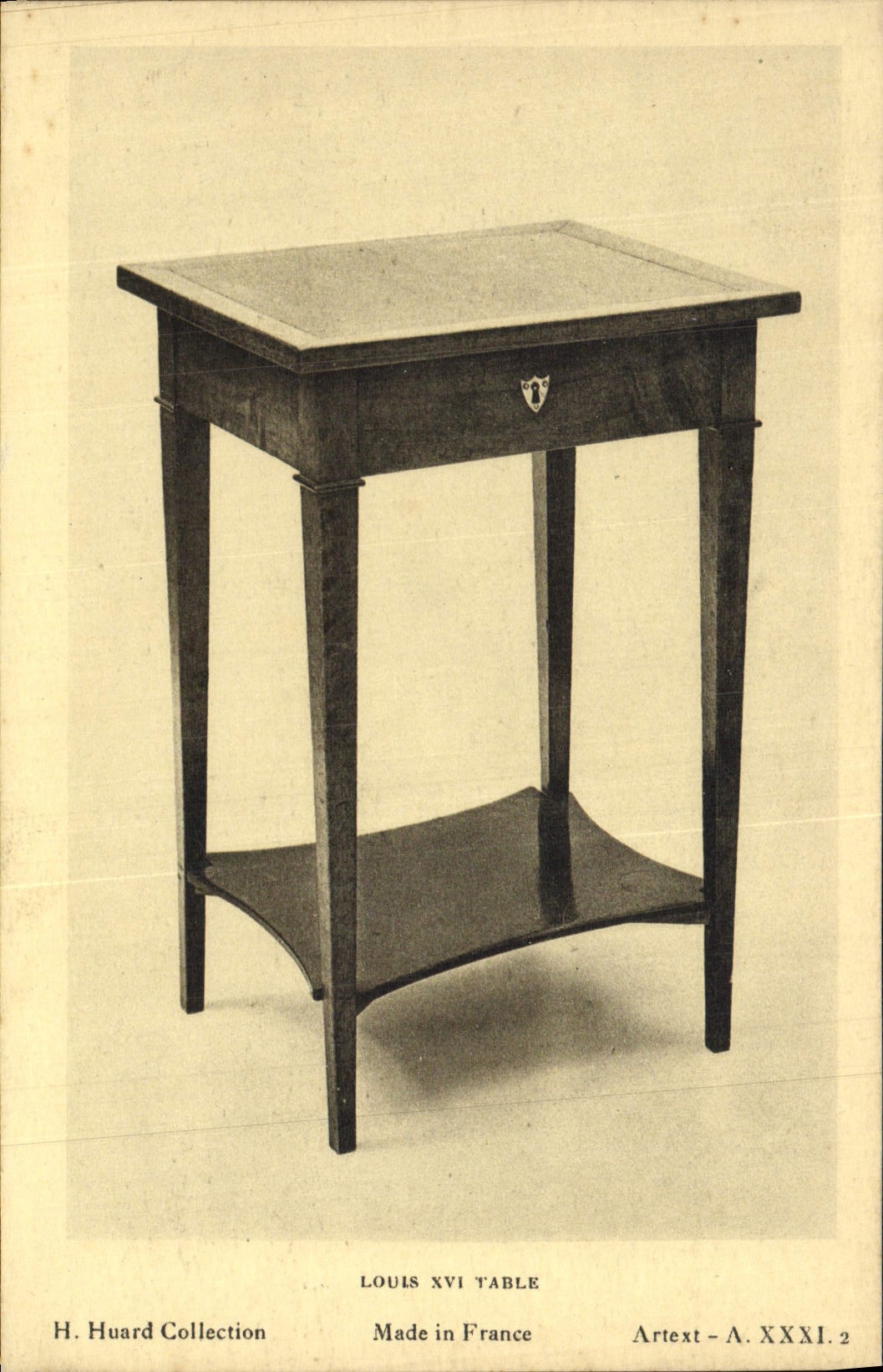 CPA Louis XVI table