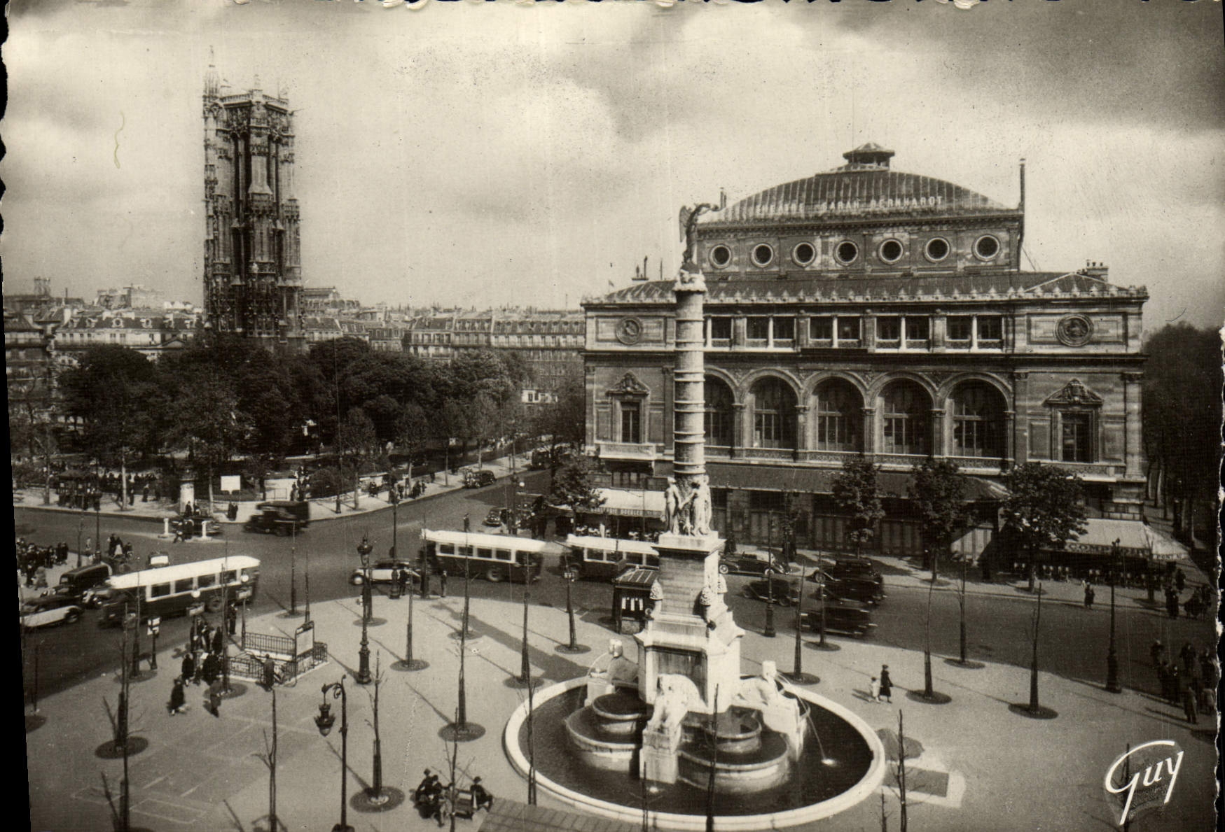 CPM Paris Et Les Merveilles Place Du Chatelet Et Tour Saint Jacques