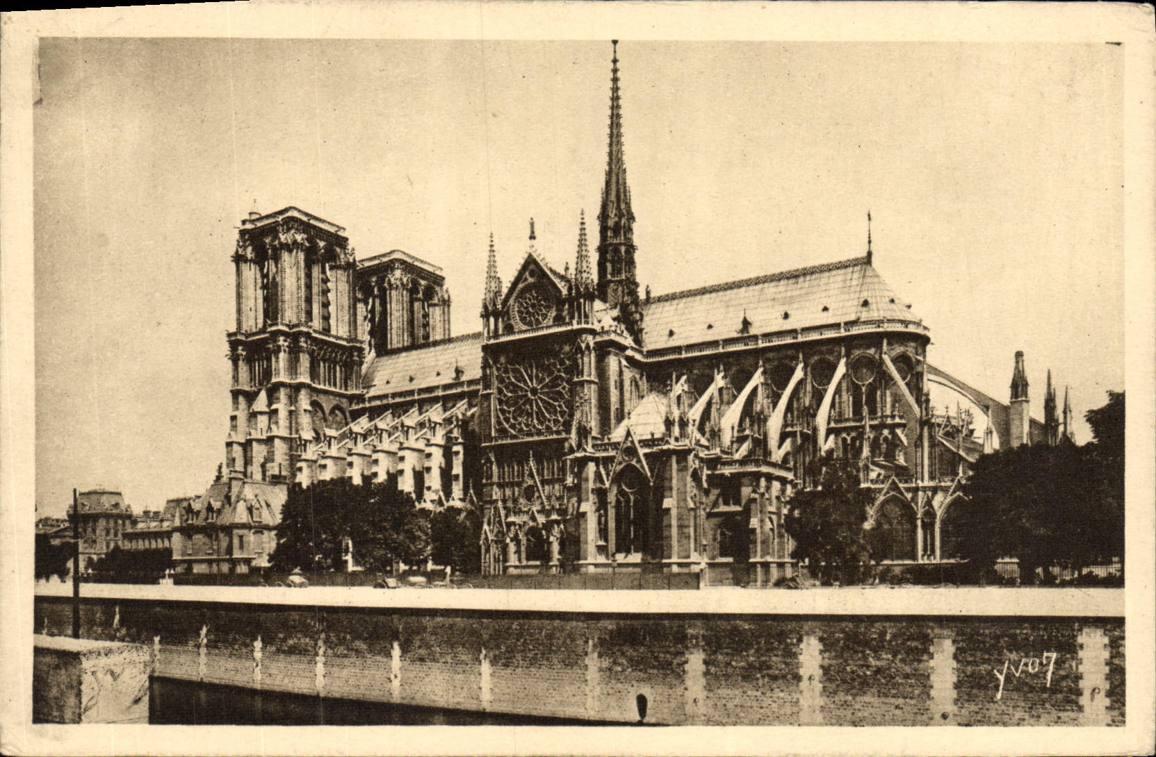 CPA Paris En Flanant Notre Dame Vue d'Ensemble