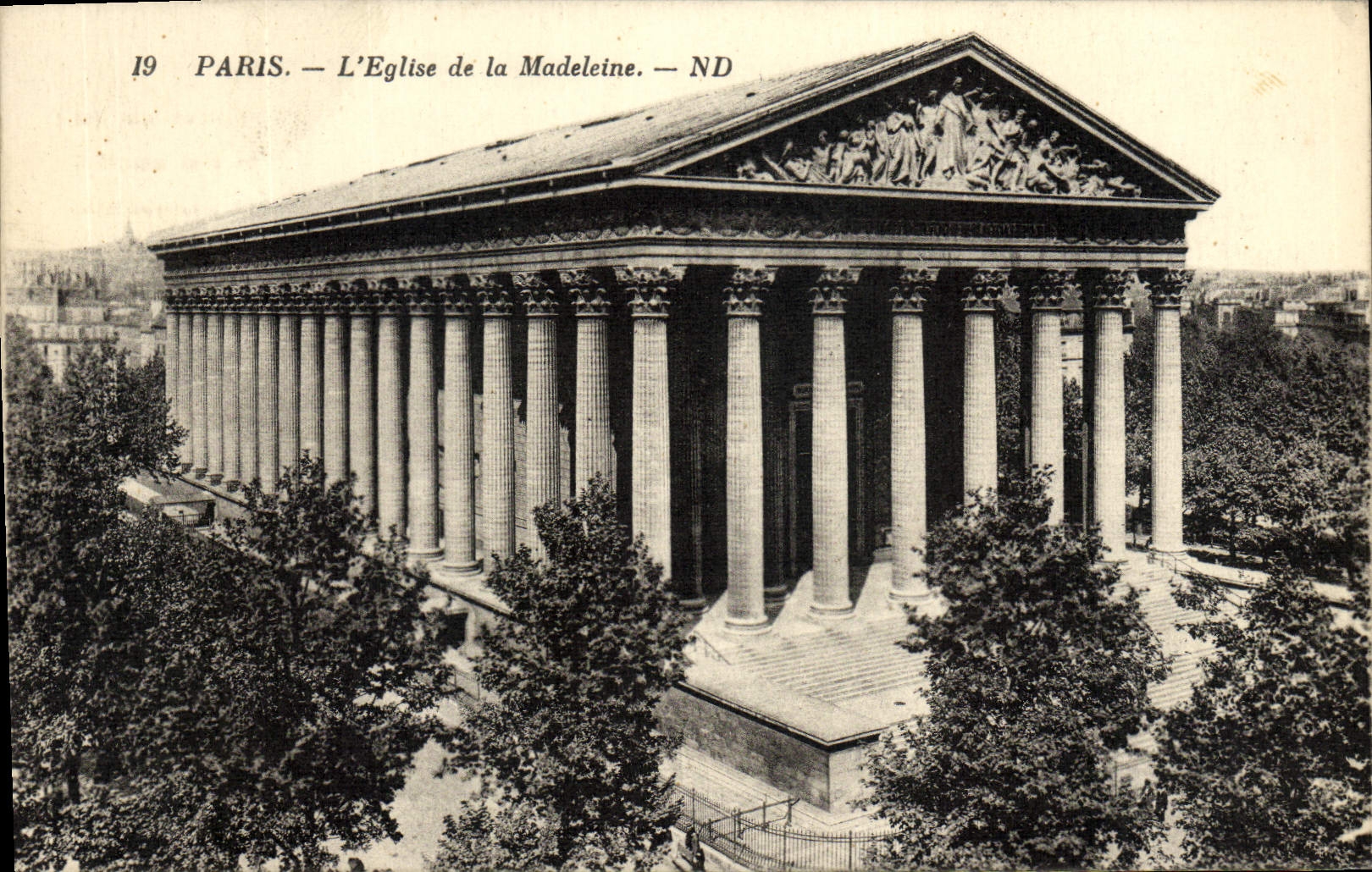 CPA Paris L'Eglise De La Madeleine