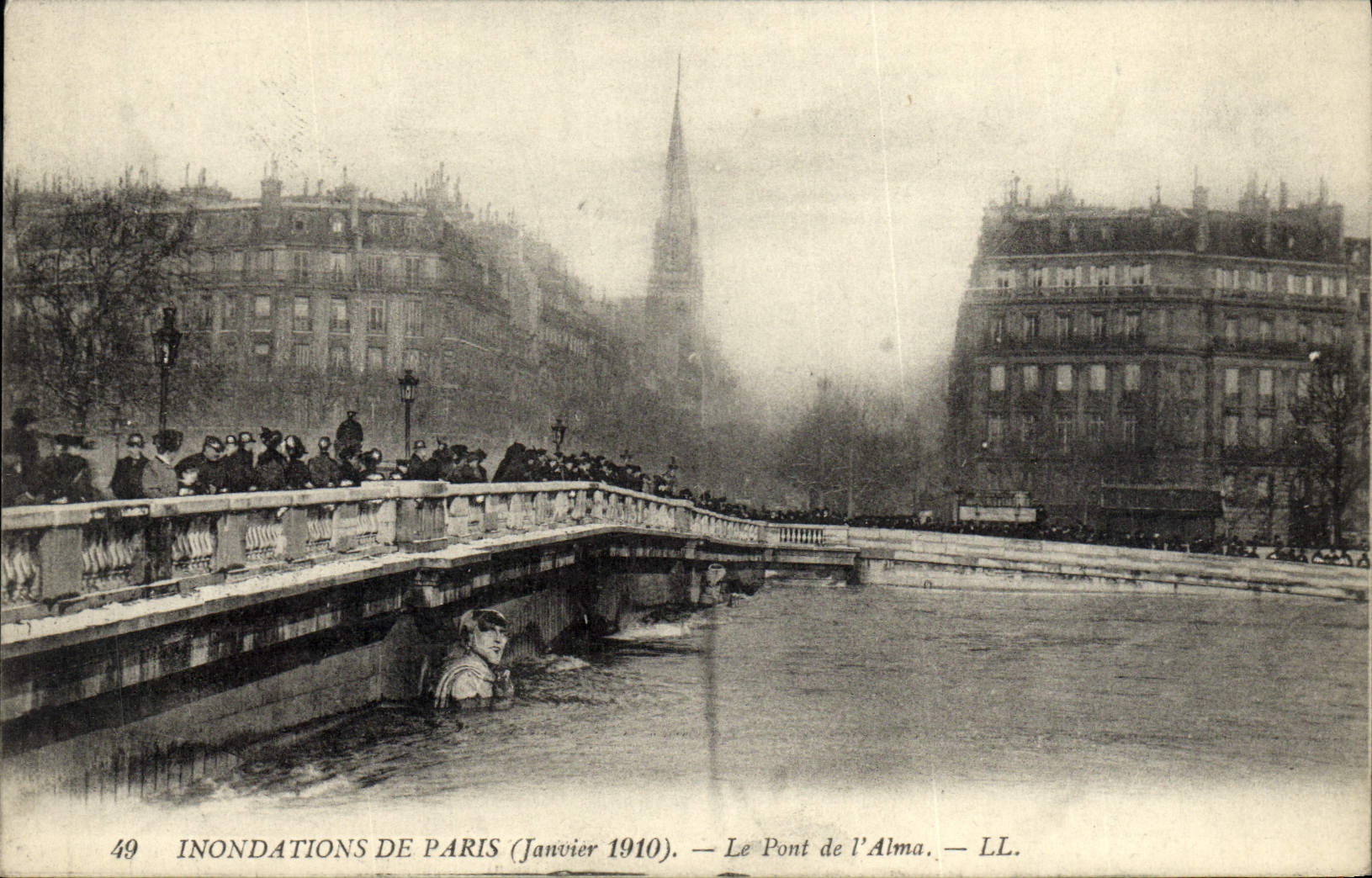 CPA Inondations De Paris Le Pont De l'Alma