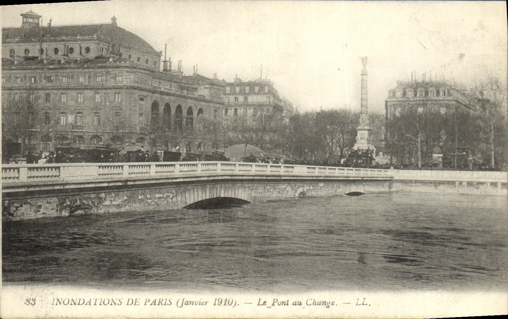 Inundaciones de la POSTAL de la VENDIMIA de París el puente del intercambio