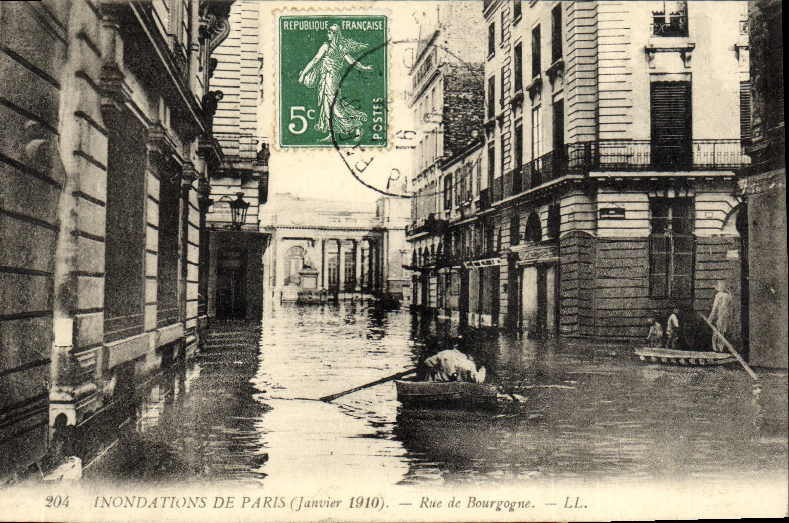 VINTAGE POSTCARD Floods Of Paris Street Of Burgundy