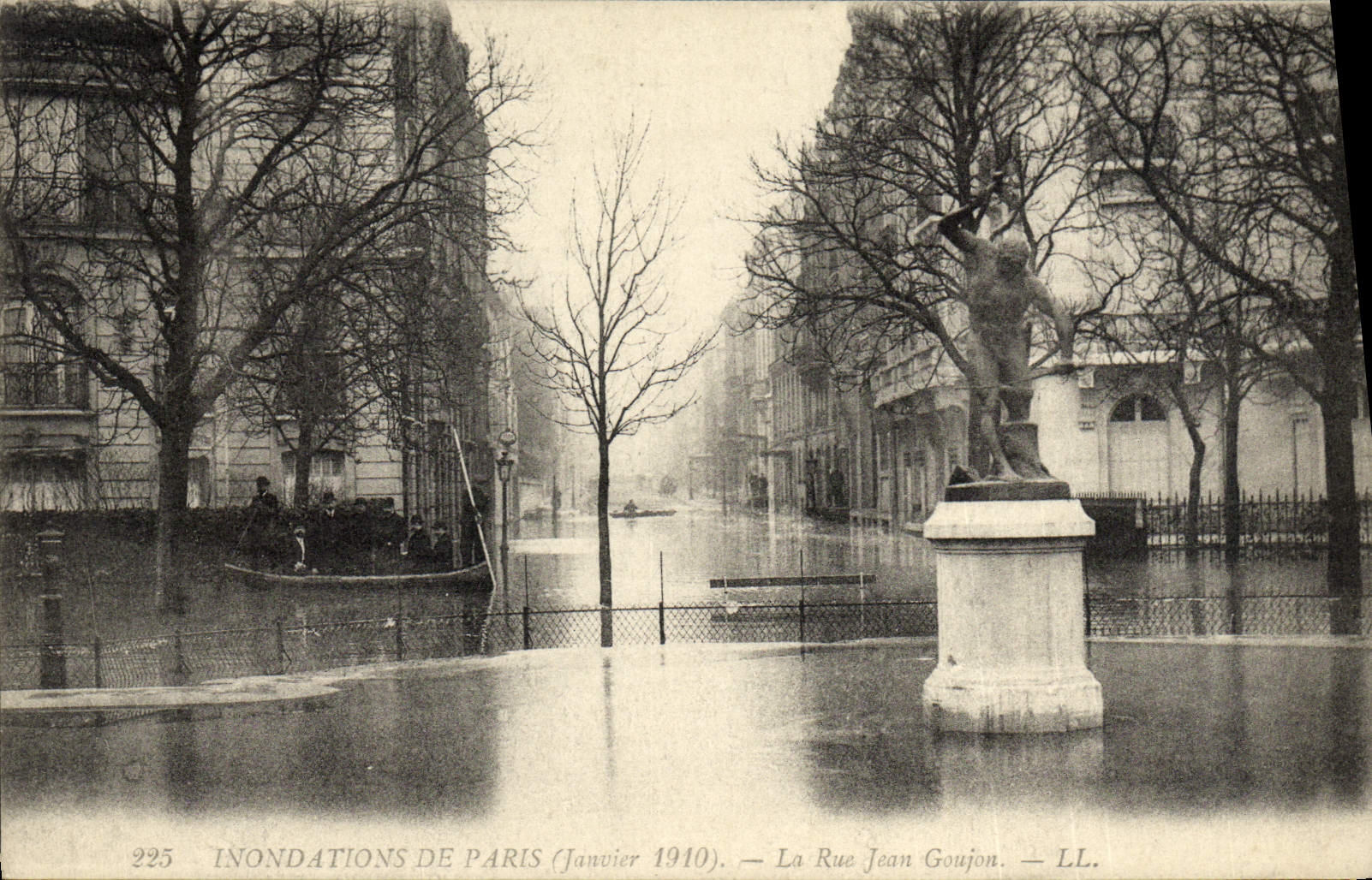 CPA Inondations De Paris La Rue Jean Goujon