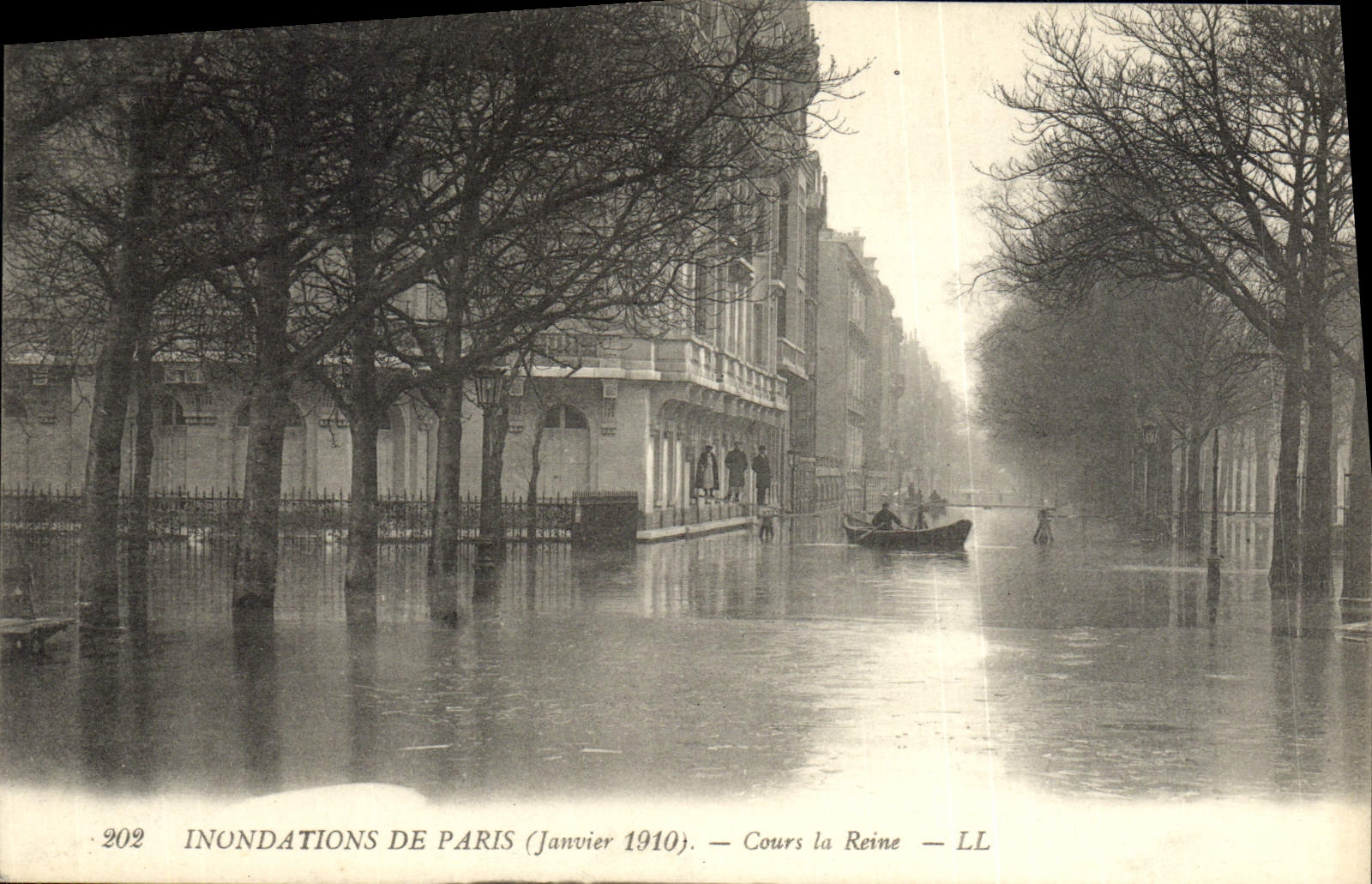 CPA Inondatons De Paris Cours La Reine