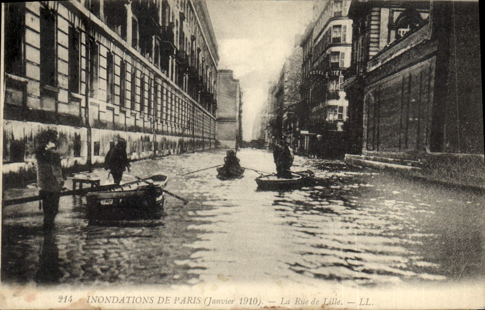 CPA Inondatons De Paris La Rue De Lille