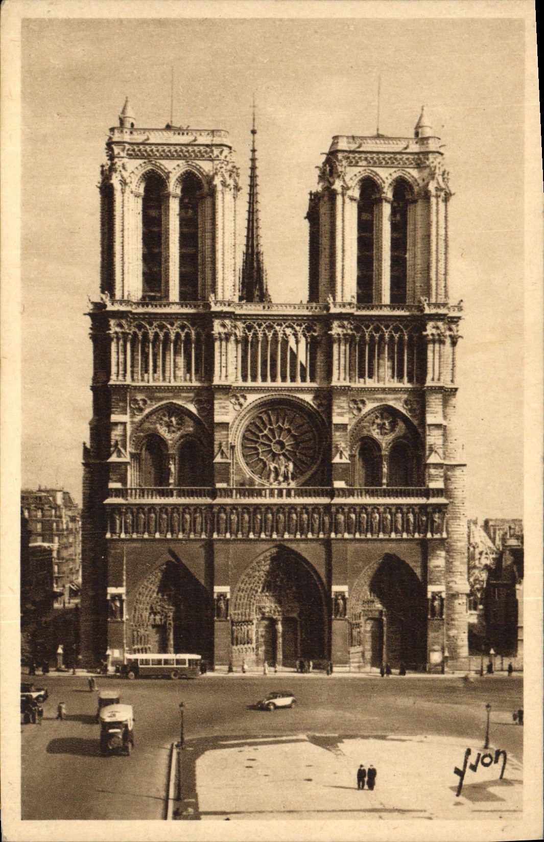 CPA Paris En Flanant Notre Dame