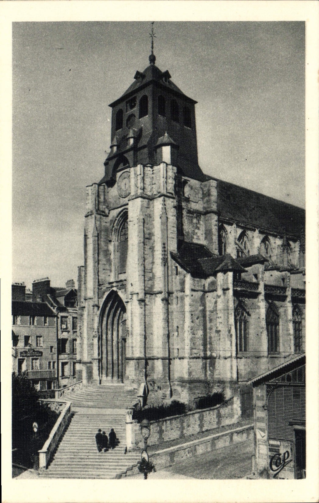 CPA Lisieux L'Eglise Saint Jacques