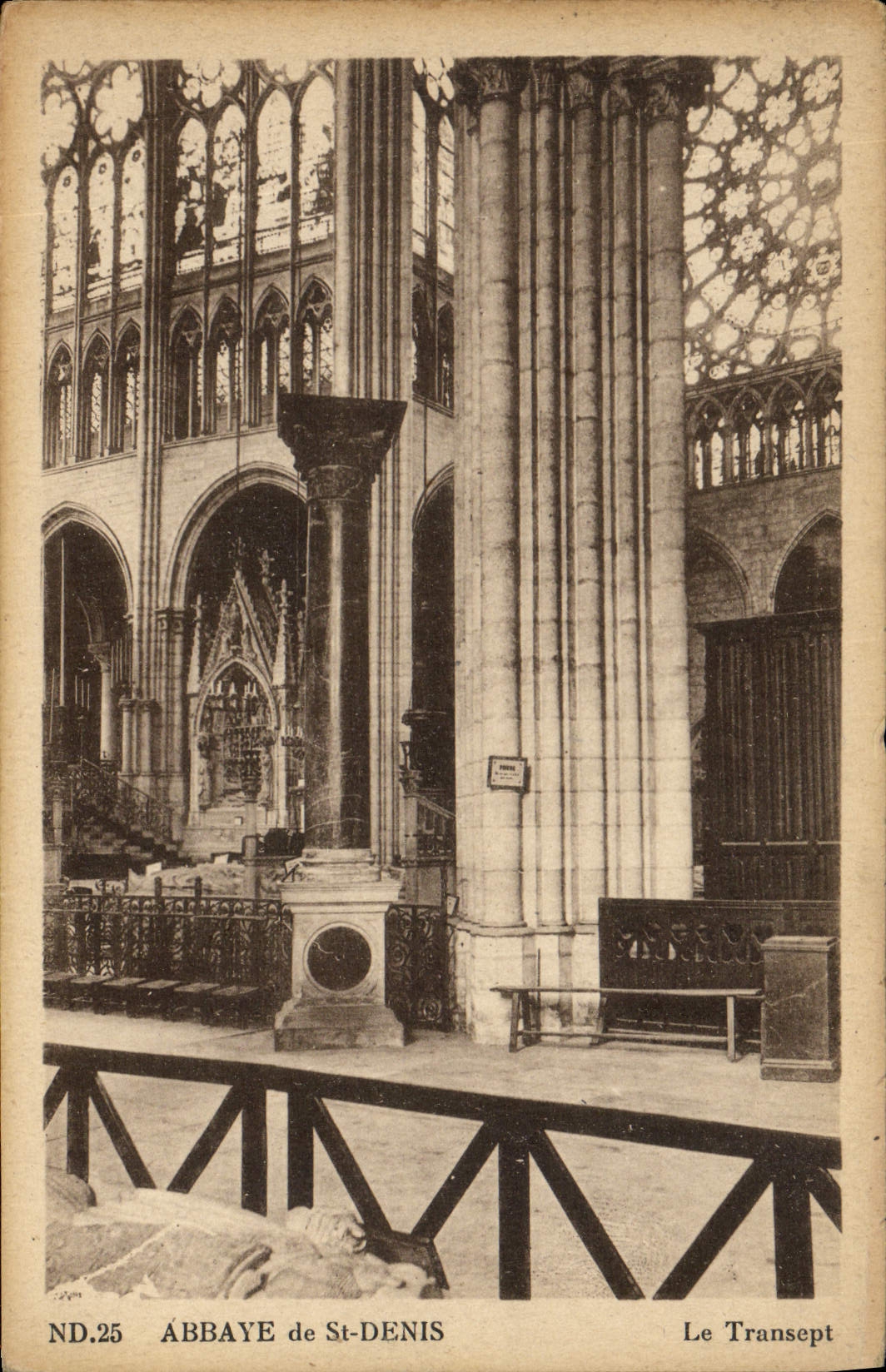 VINTAGE POSTCARD Abbey St Denis the Transept