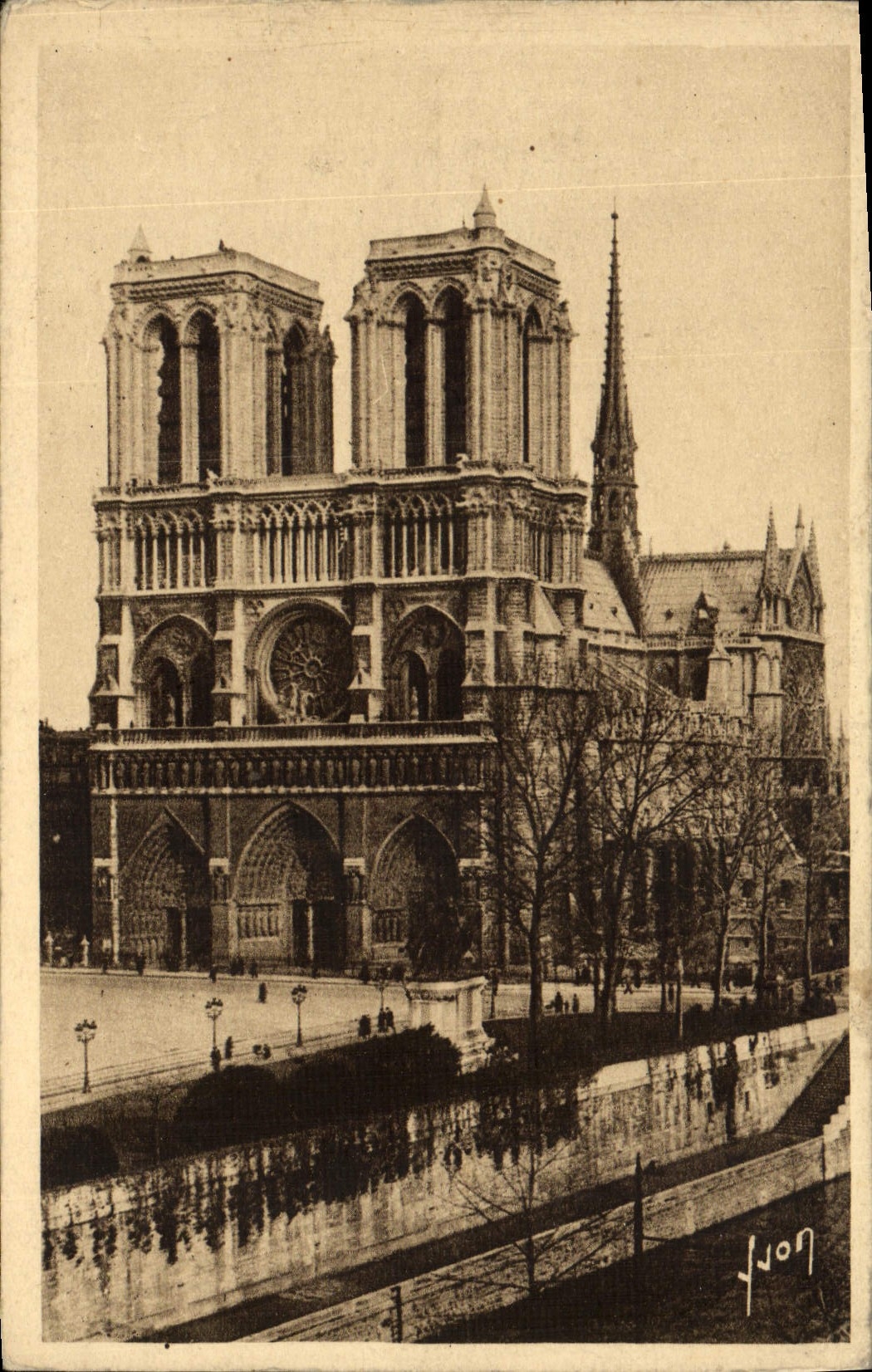 CPA Paris En Flanant Notre Dame 