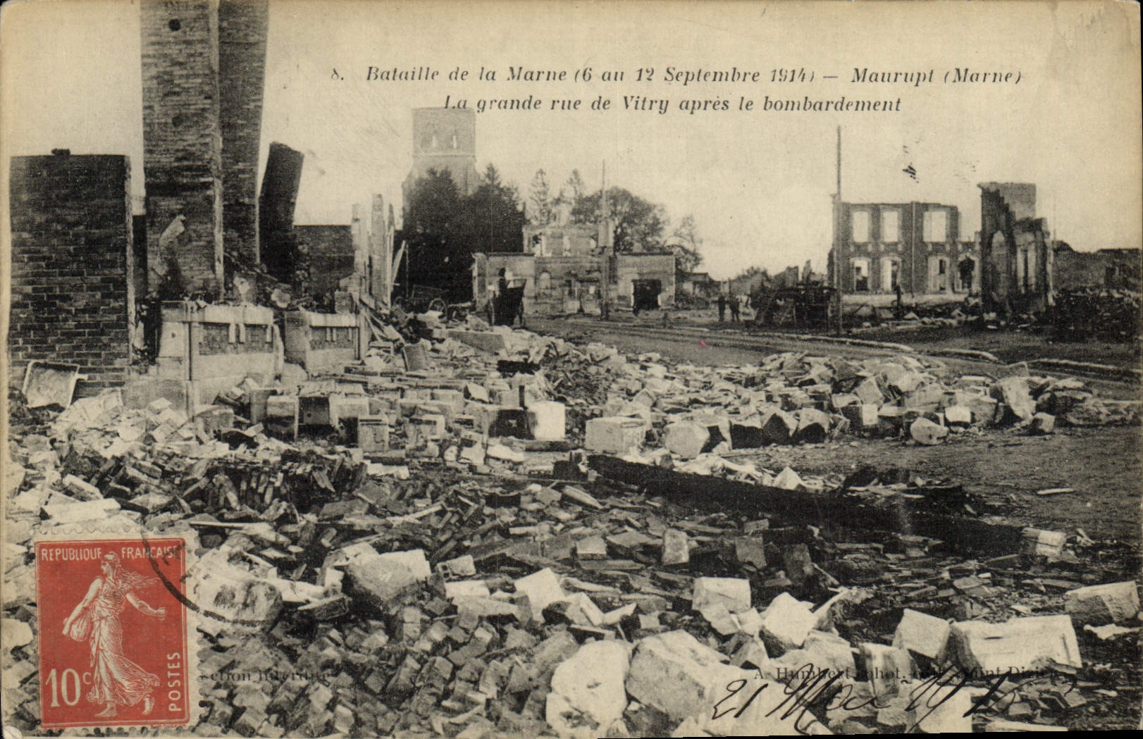 CPA Bataille De La Marne Maurupt La Grande Rue De Vitry apres le bombardement Militaria
