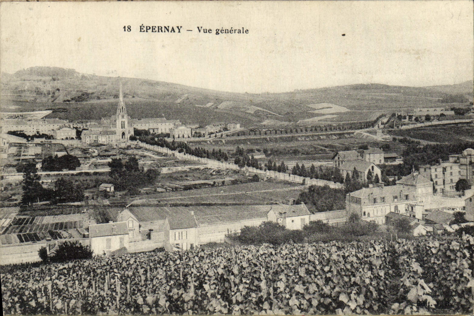 CARTE RECTO Verso Epernay Vue Generale et Mareuil sur Ay Chateau de M de Montebello