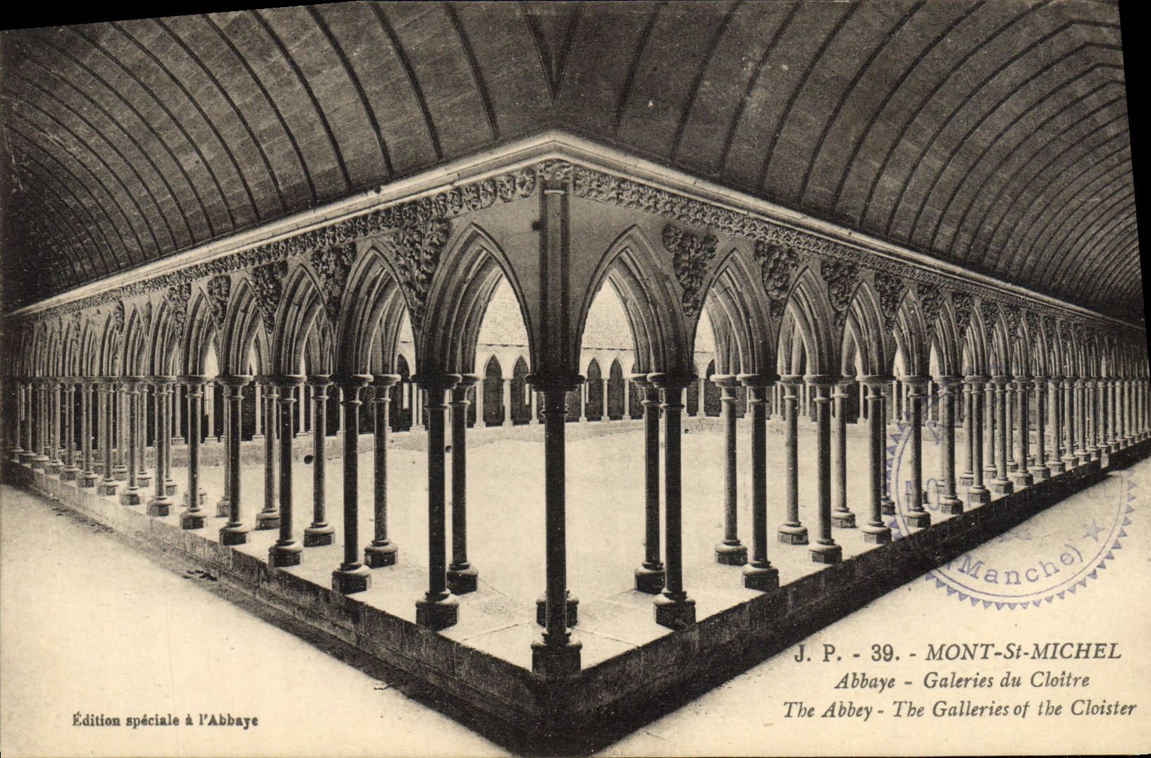 CPA Mont Saint Michel Abbaye Galeries Du Cloitre