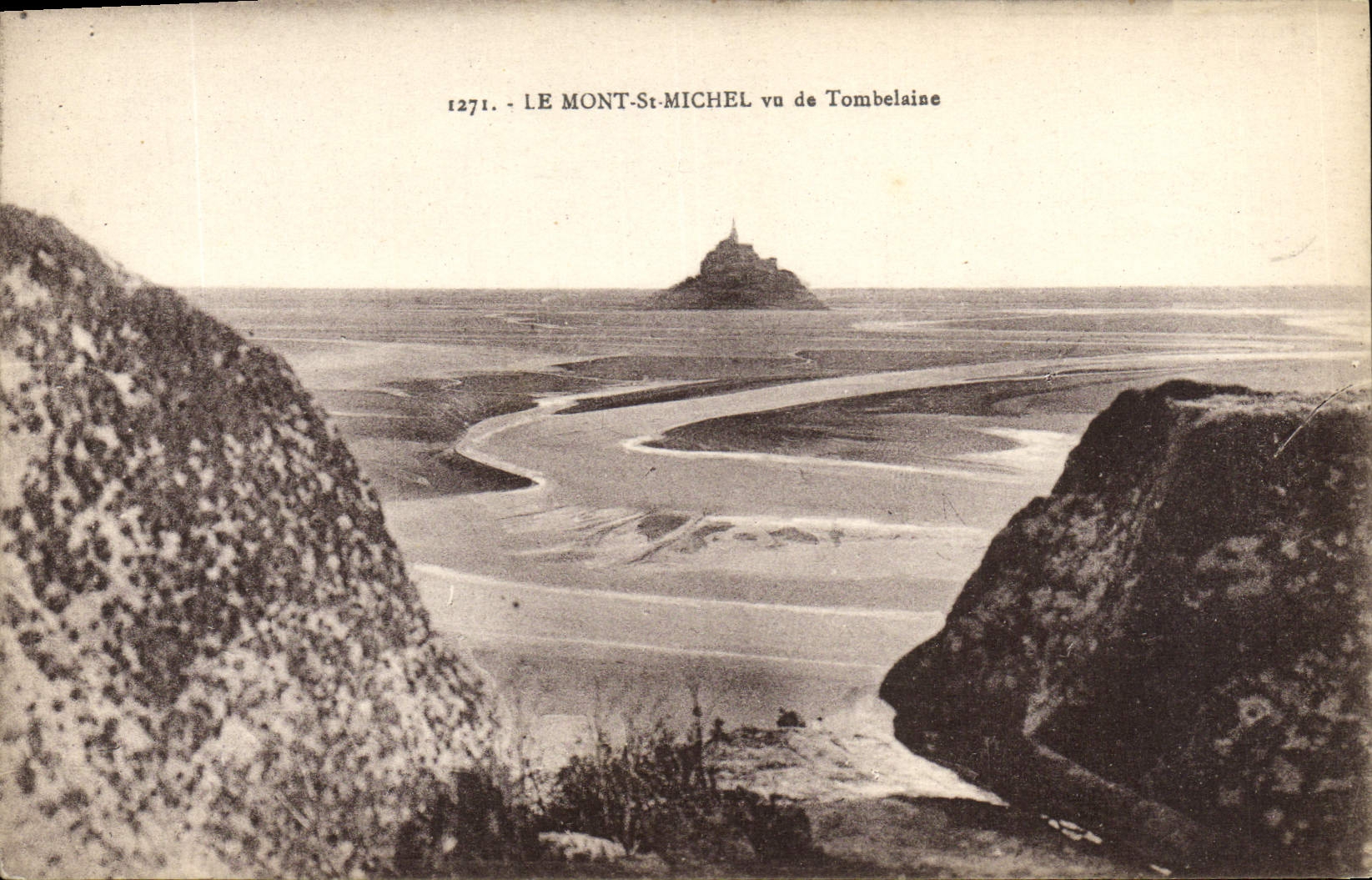 CPA Le Mont St Michel Vu De Tombelaise