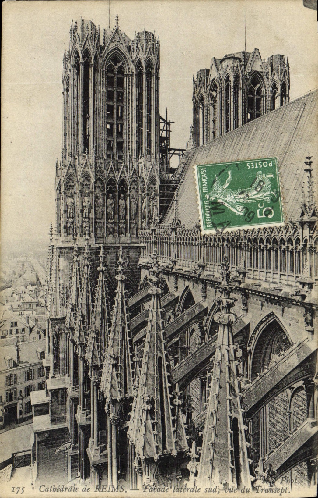 VINTAGE POSTCARD Cathedral Of Rheims Side wall Sight Of the Transept