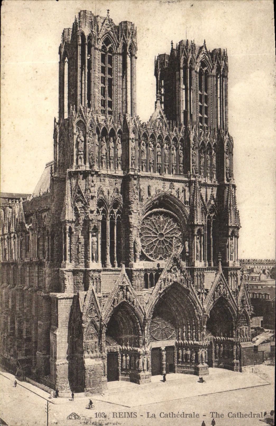 CPA Reims La Cathedrale 