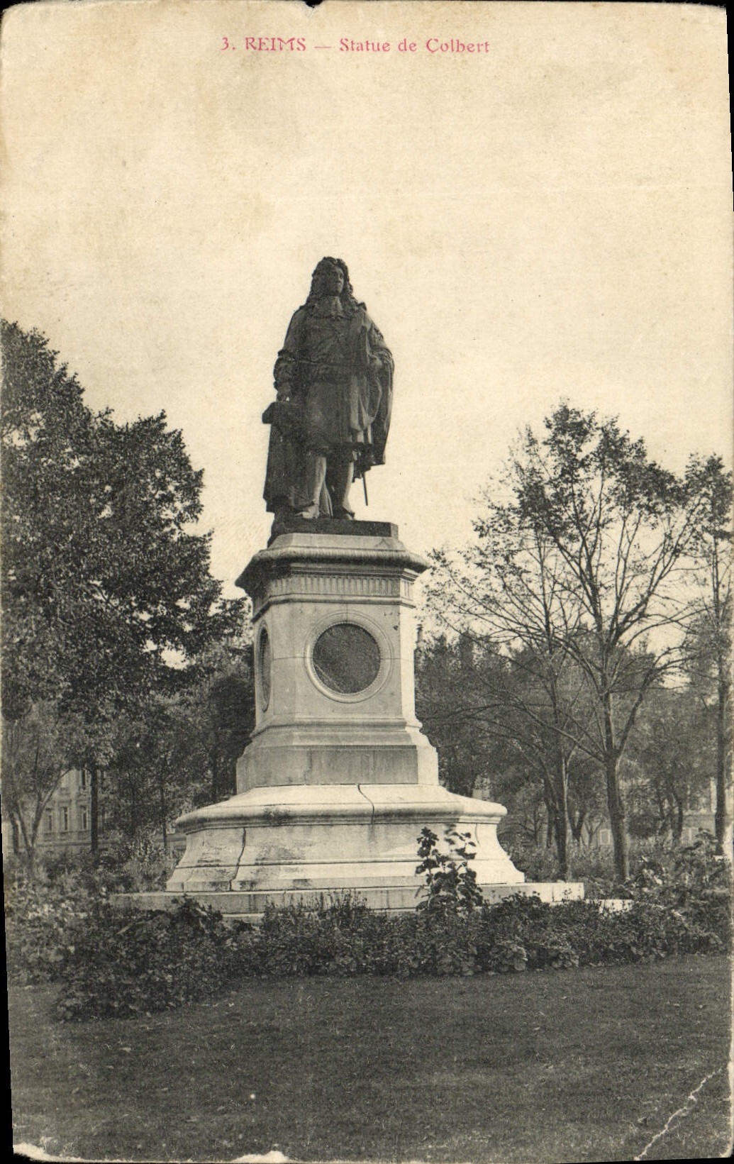 CPA Reims Statue De Colbert