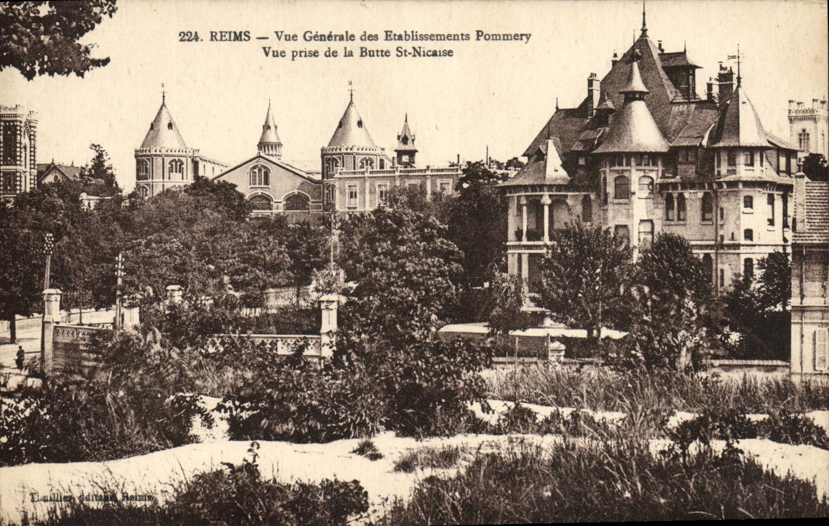 CPA Reims Vue Generale Des Etablissements Pommery Vue Prise De la Butte St Nicaise