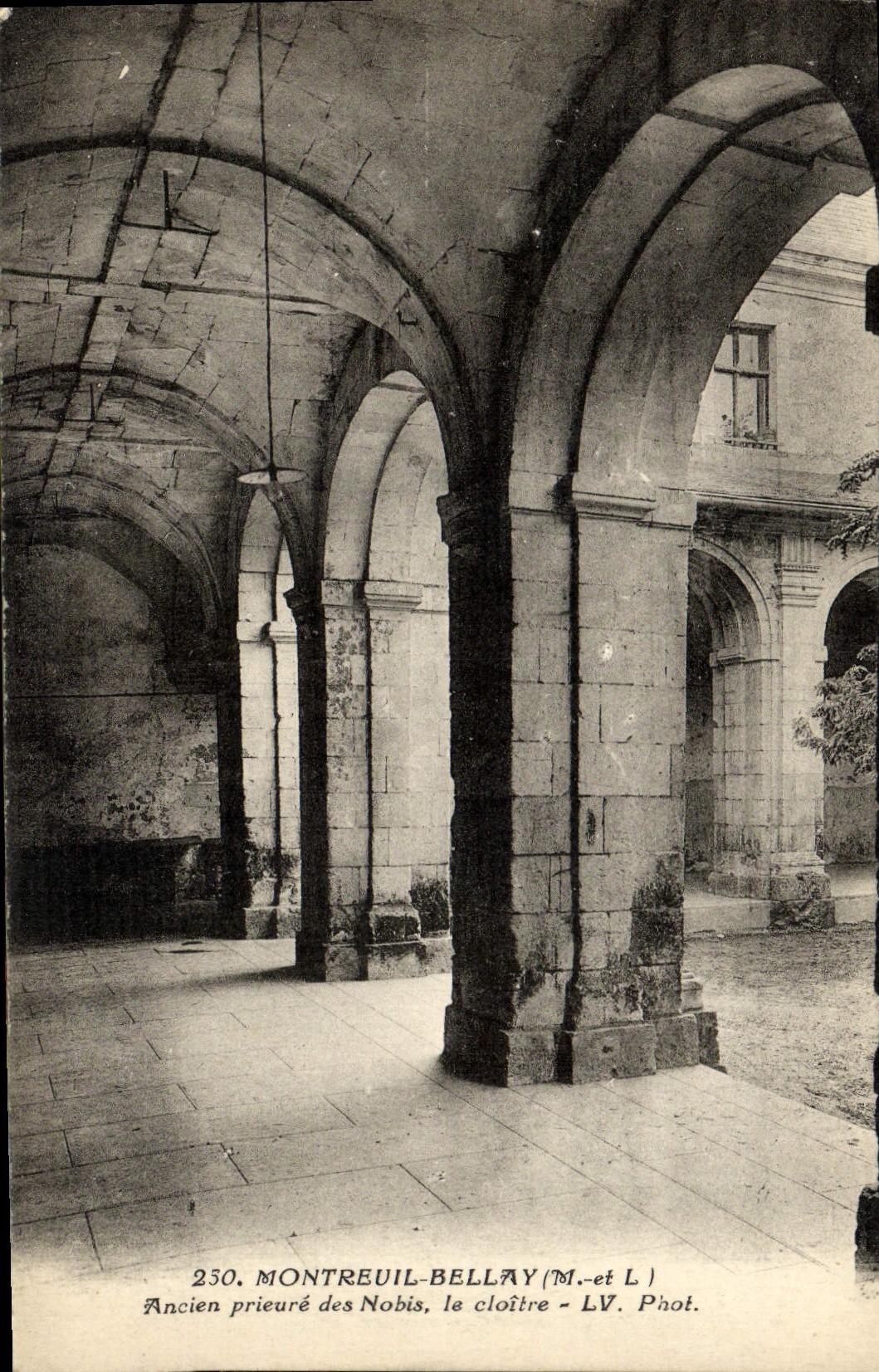 VINTAGE POSTCARD Montreuil Bellay Old Prioress of Nobis the Cloister