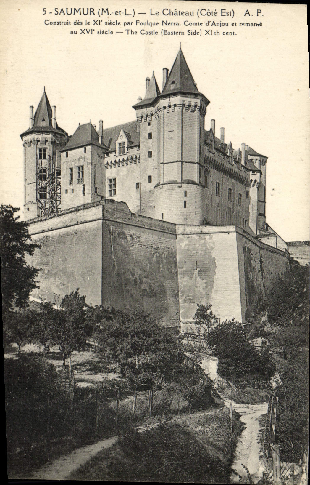 CPA Saumur Le Chateau 
