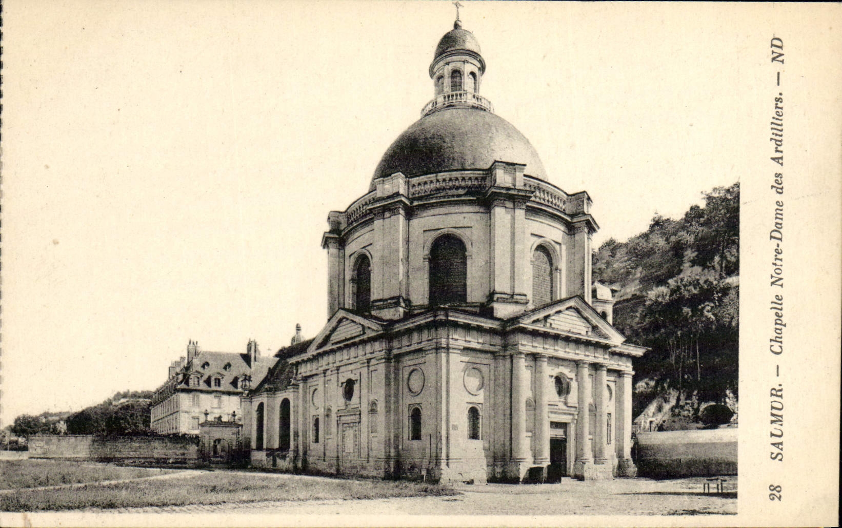 VINTAGE POSTCARD Saumur Notre Dame Vault of Ardilliers