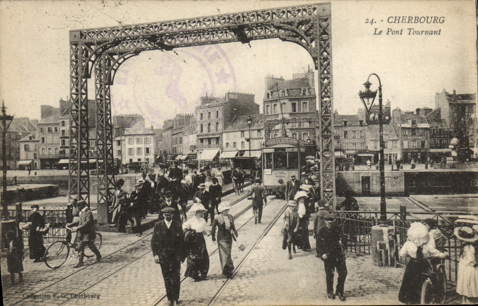 CPA Cherbourg Le Pont Tournant Tramway Cheavl