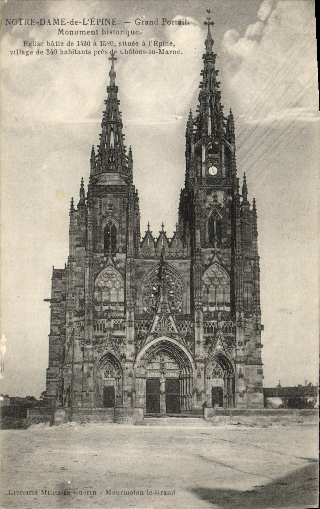 CPA Notre Dame de L'Epine grand Portail