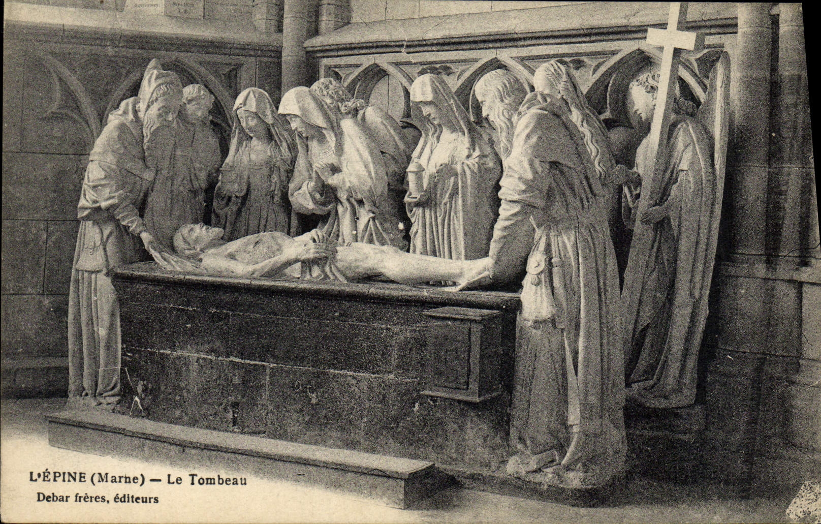 VINTAGE POSTCARD the spine the Tomb