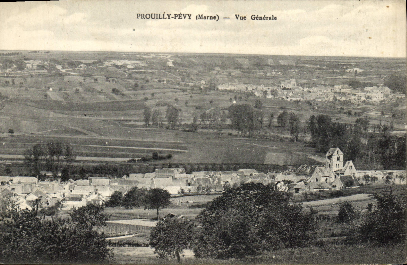 VINTAGE POSTCARD Phouilly Pevy View