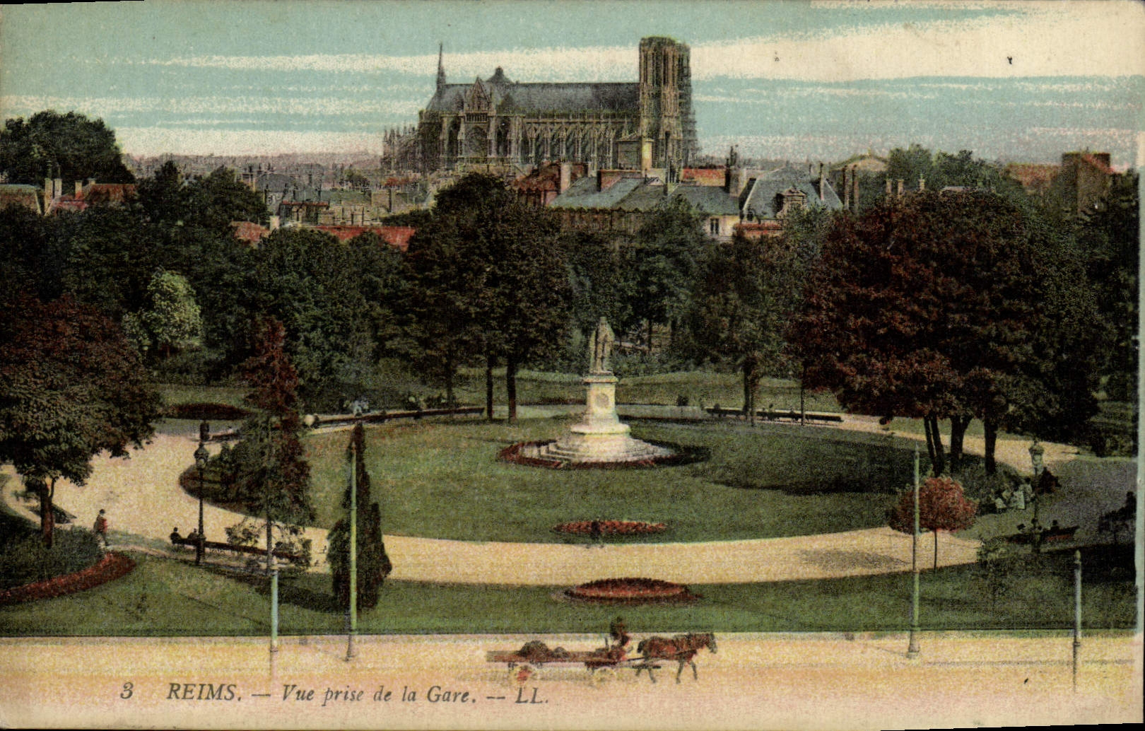CPA Reims Vue Prise de la Gare