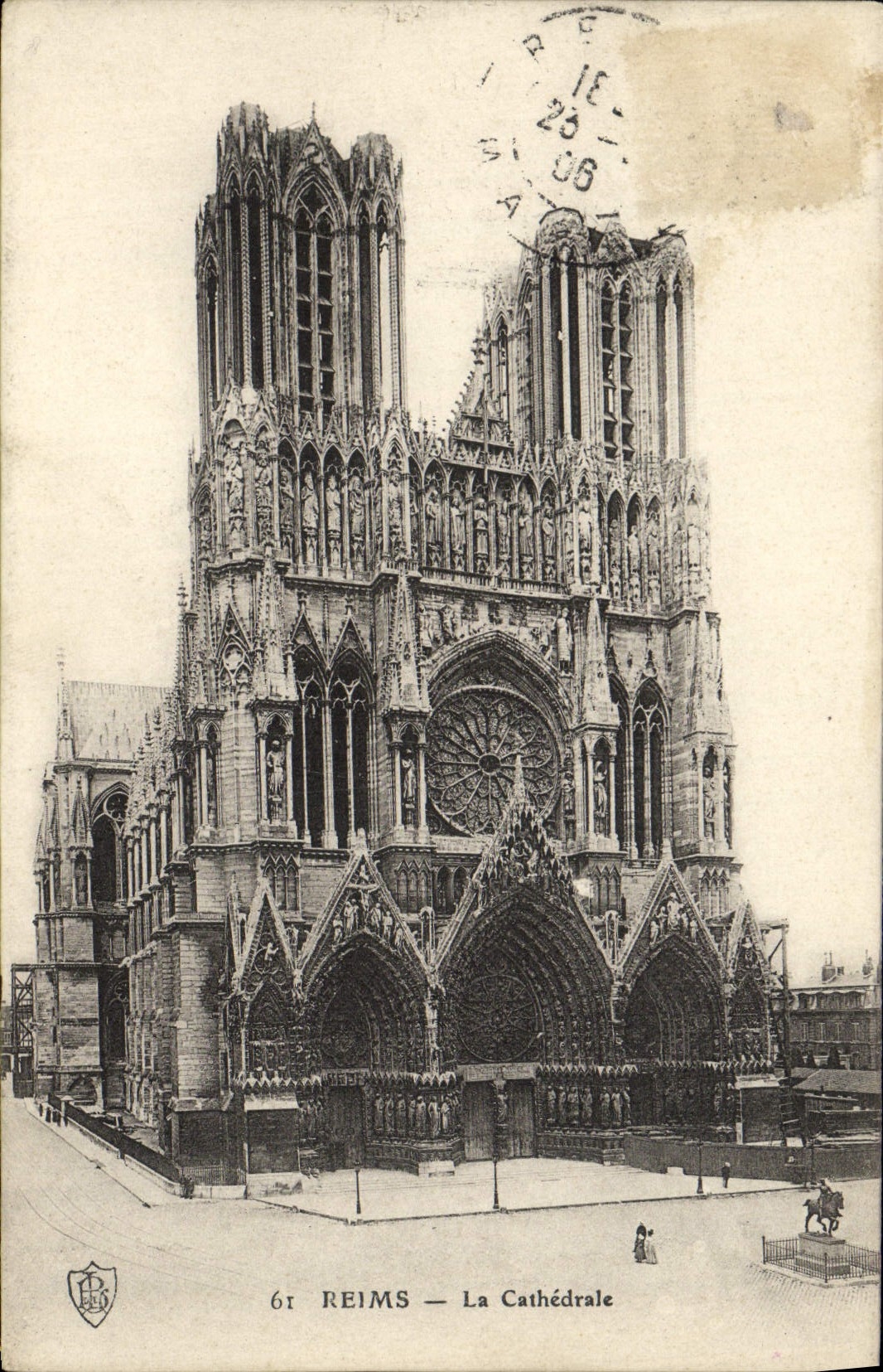 CPA Reims La Cathedrale 