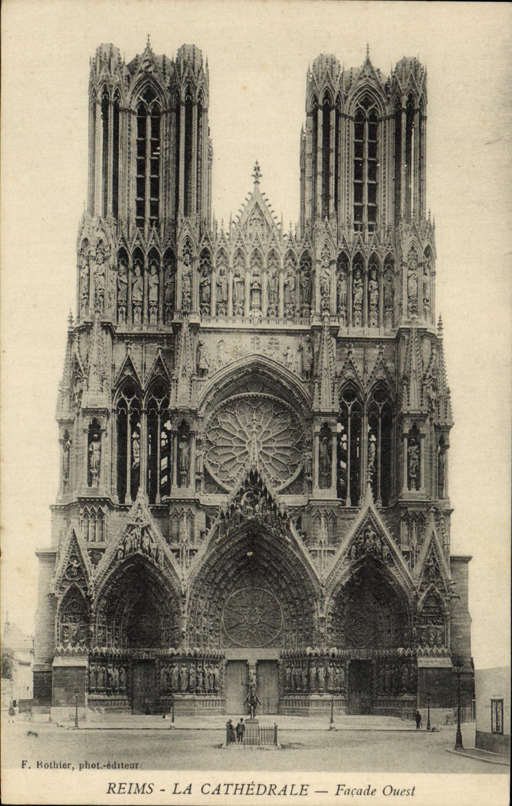 CPA Reims La Cathedrale Facade Ouest