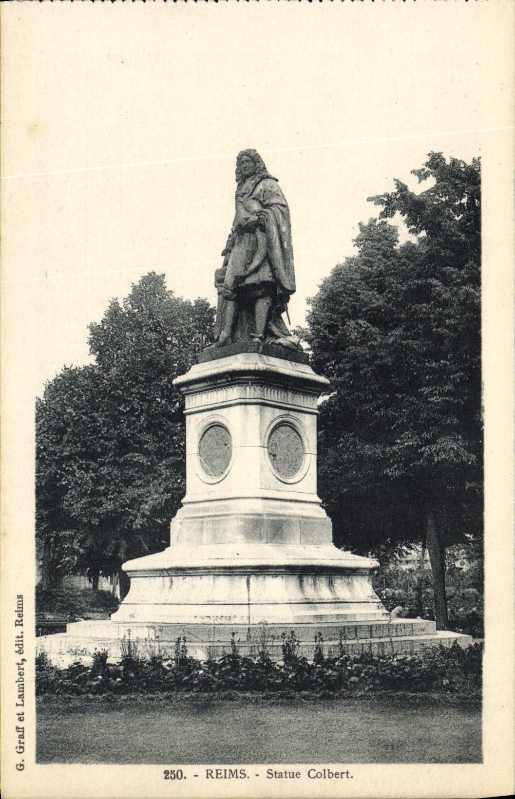 CPA Reims Statue Colbert