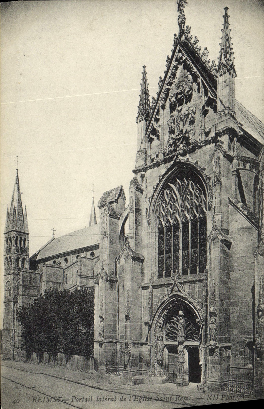 VINTAGE POSTCARD Rheims Latiral Gate of the Church Saint Remi