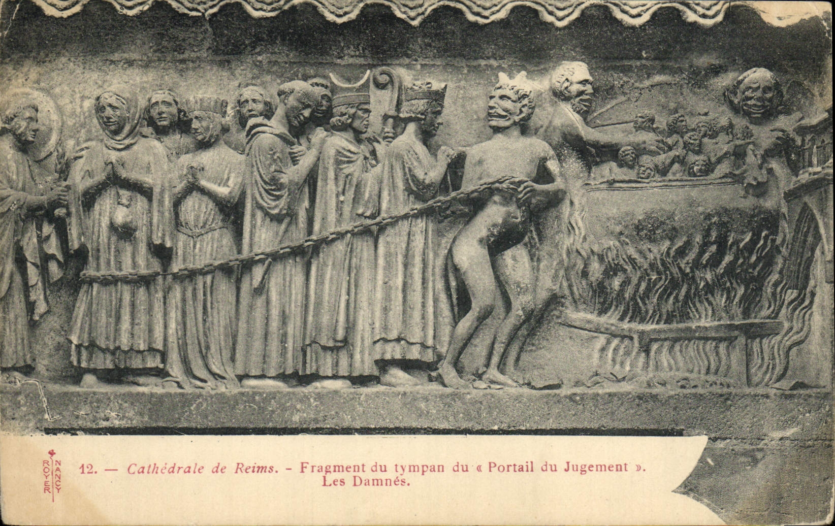 CPA Reims La Cathedrale Fragment de tympan du Portail du Jugement Les damnes Diable