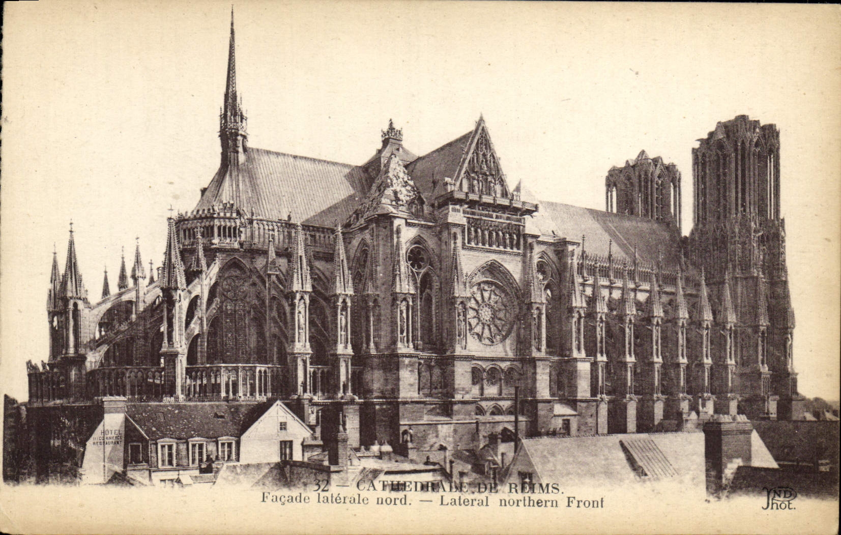 CPA Reims Facade laterale Nord Cathedrale