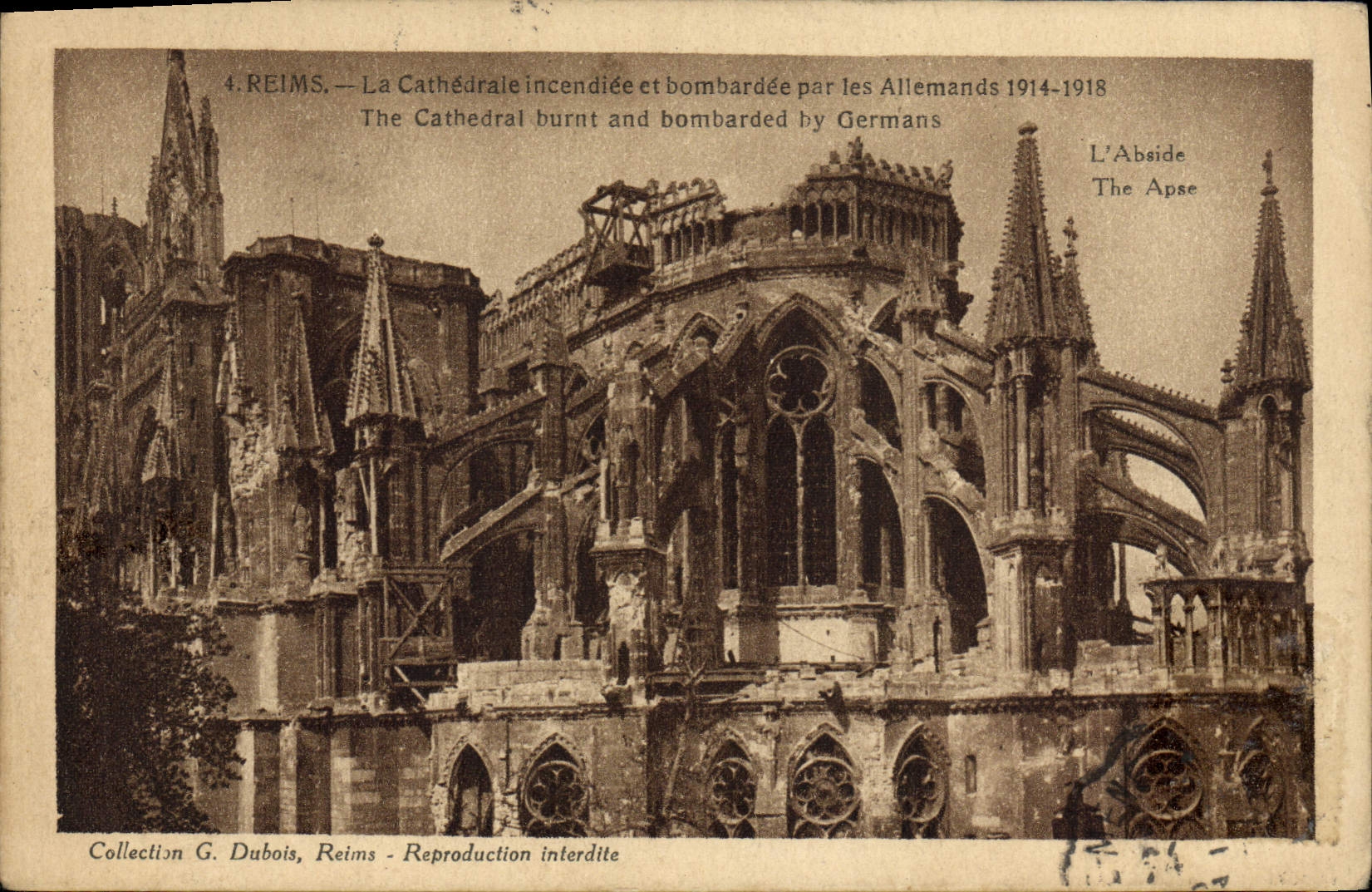 CPA Reims La Cathedrale Incendiee et Bombardee Par les Allemands 