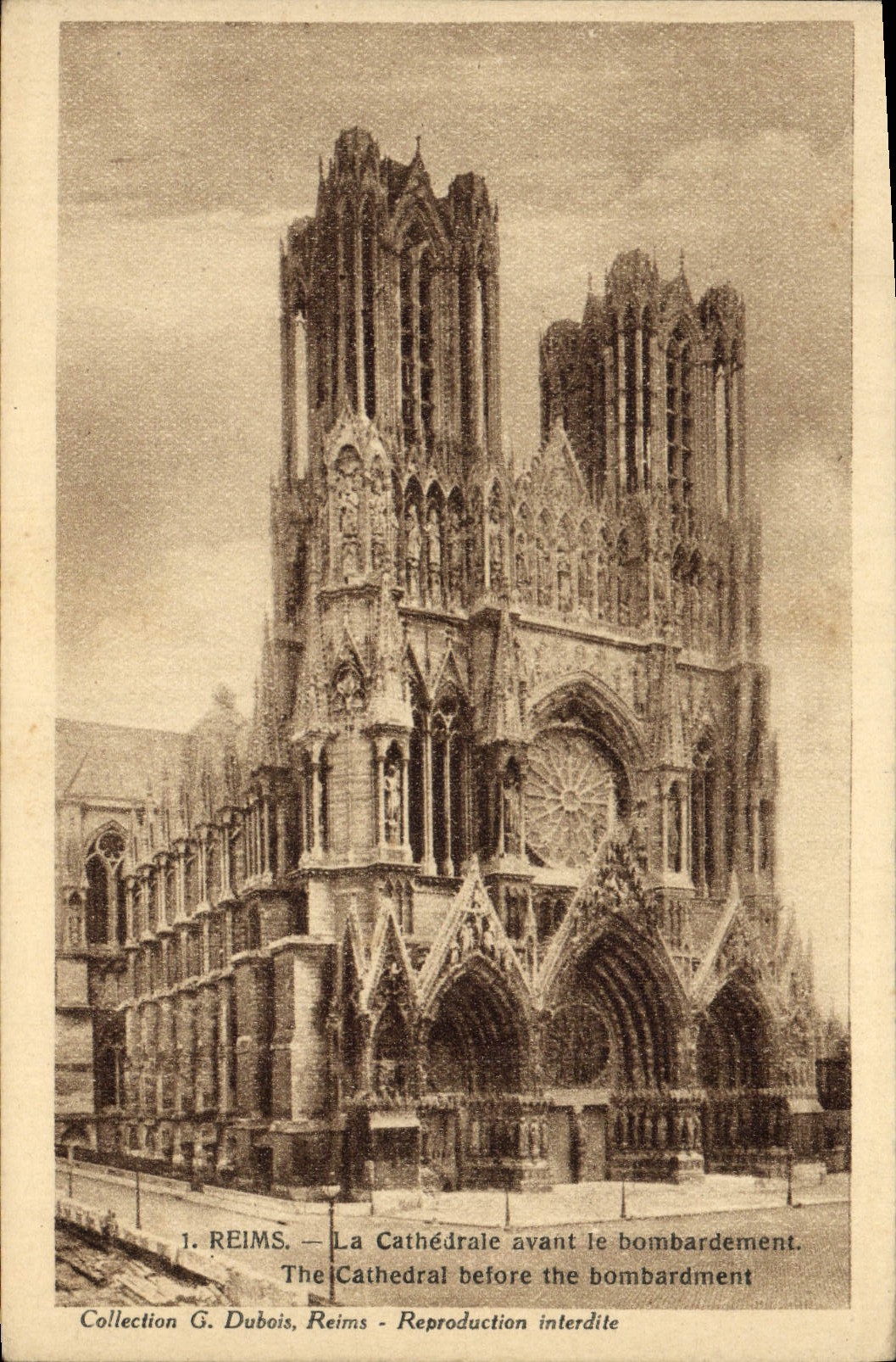 CPA Reims La Cathedrale Avant le Bombardement