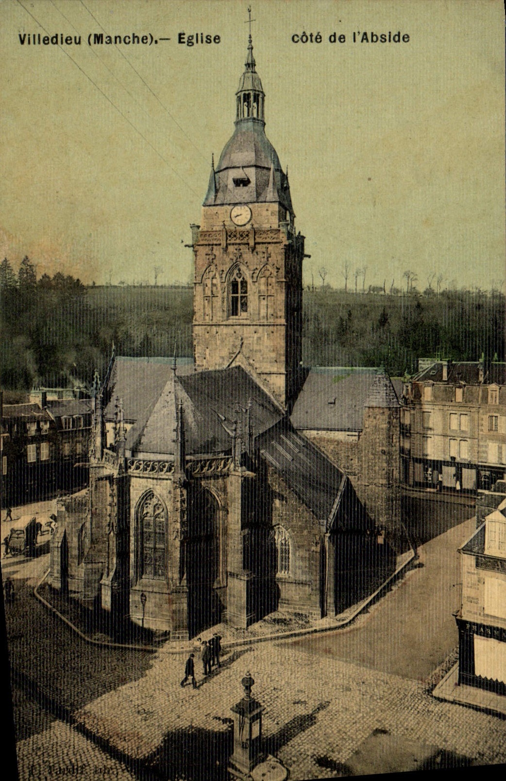 VINTAGE POSTCARD Villedieu Eglise Dimensions Apse