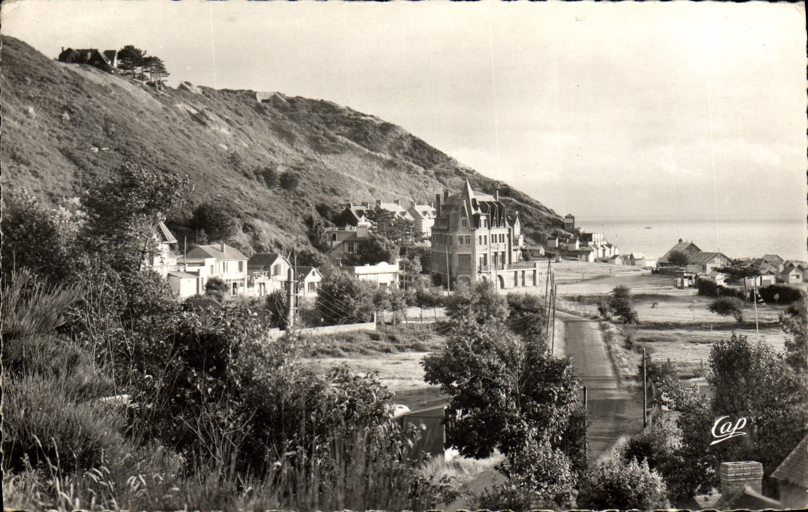 MODERN CARD Carolles Beach View