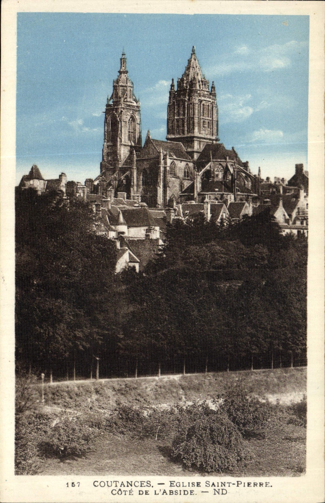 CPA Coutances Eglise Saint Pierre Cote De l'Abside