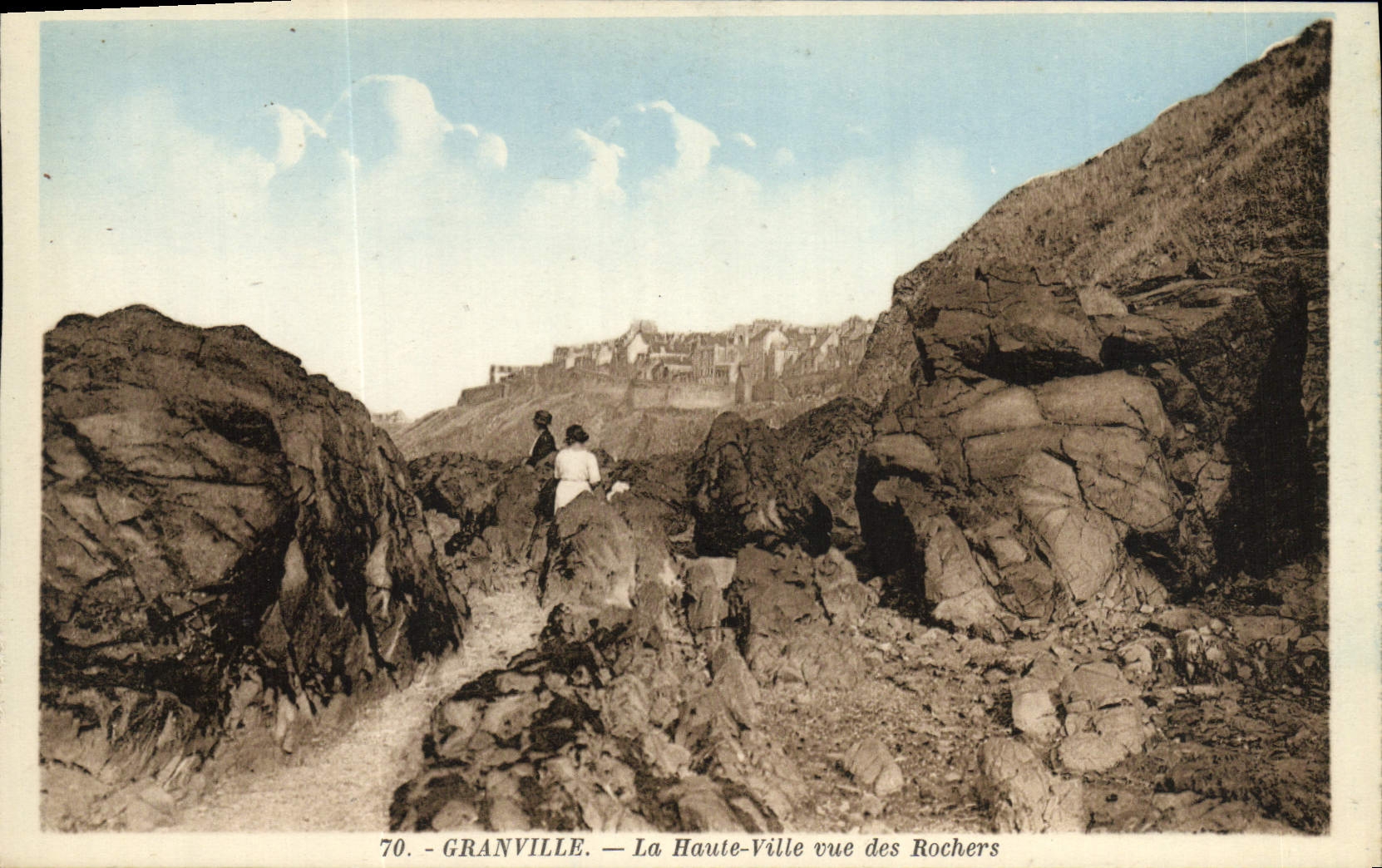 CPA Granville La Haute Ville Vue Des Rochers