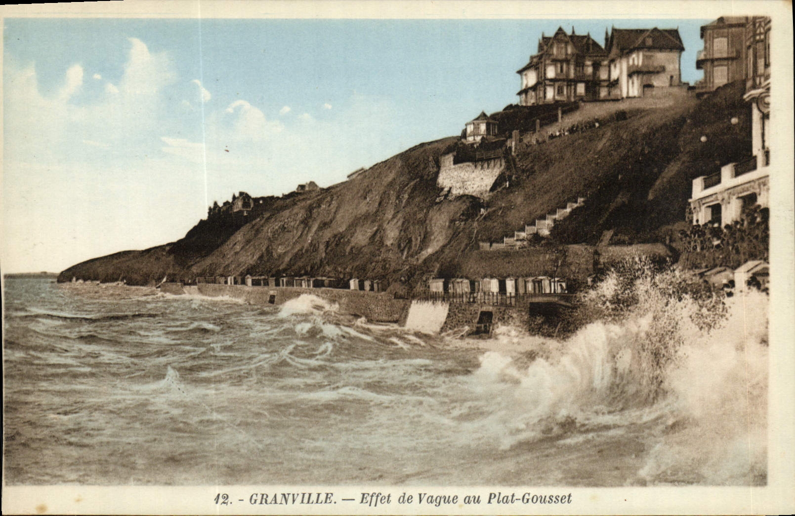 CPA Granville Effet De Vague Au Plat Gousset