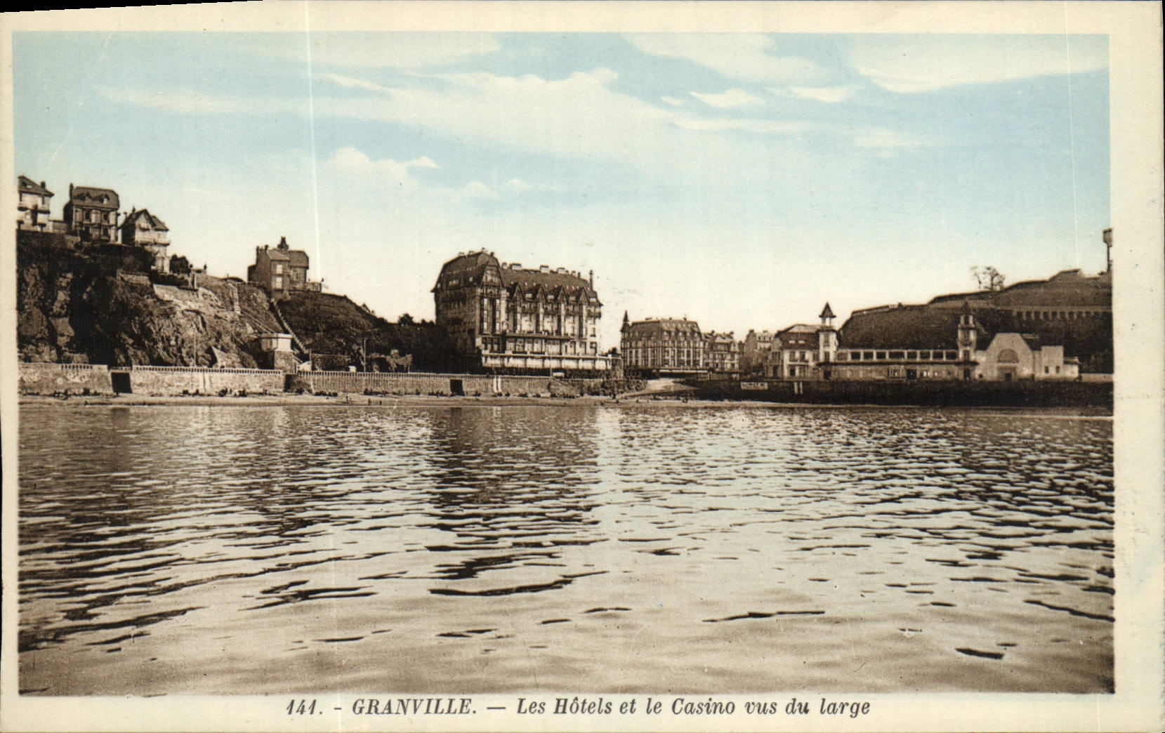 CPA Granville Les Hotels Et Le Casino Vus Du Large