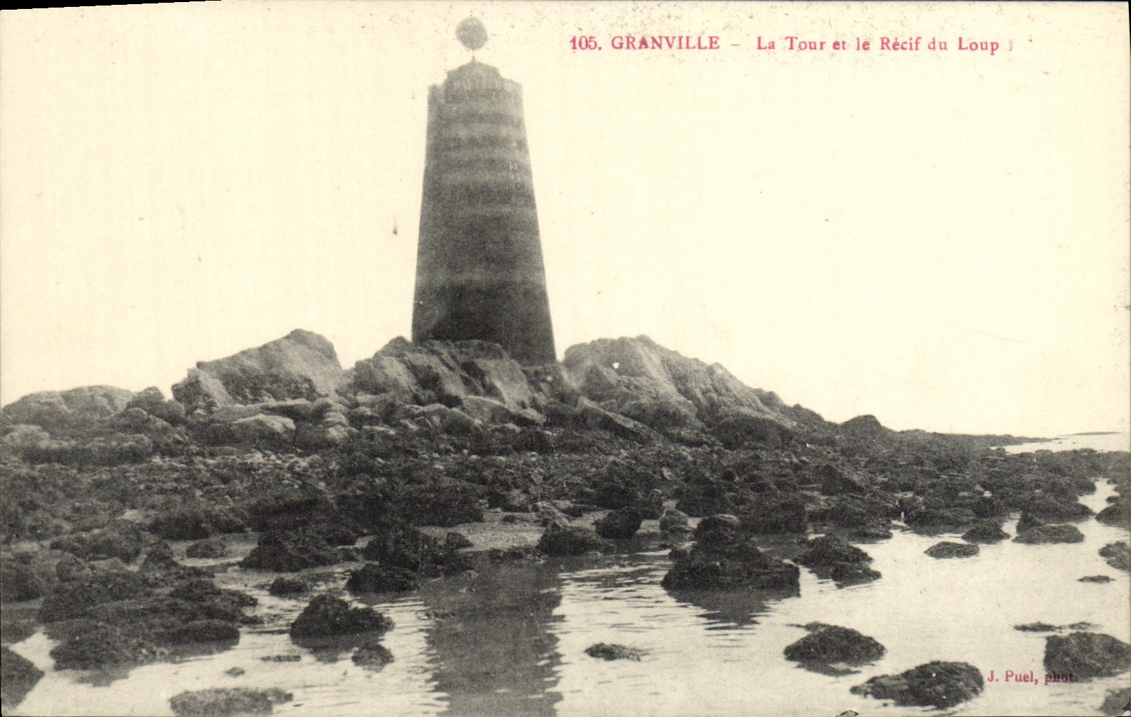 CPA Granville La Tour et le Recif du Loup