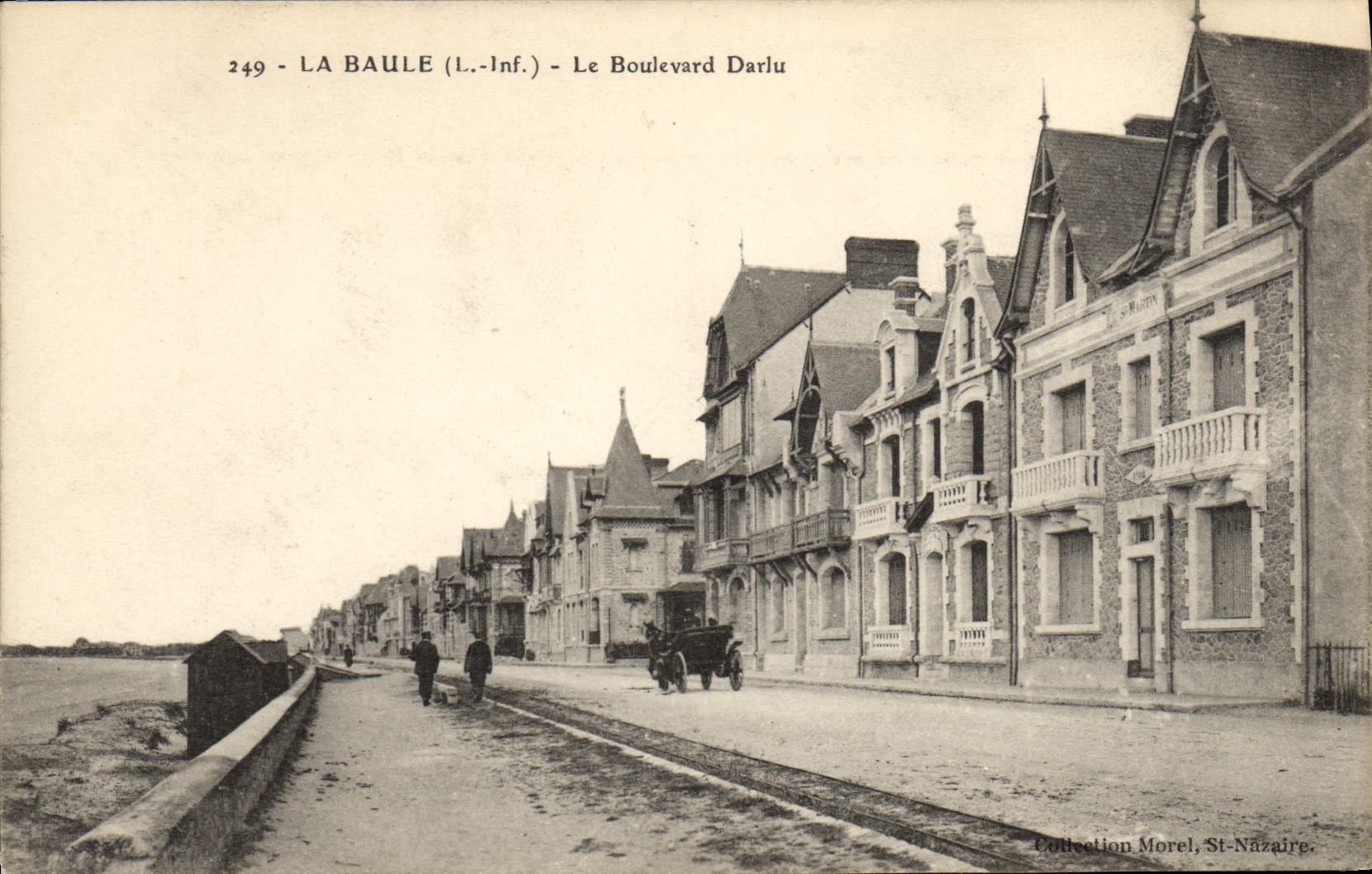 VINTAGE POSTCARD La Baule the Darlu Boulevard