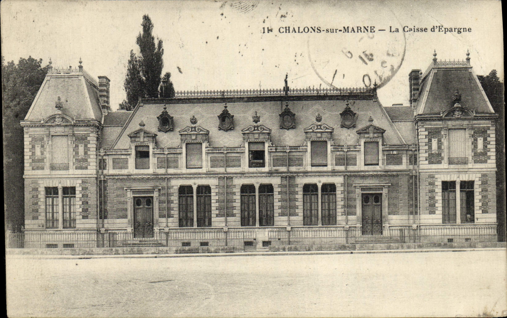 VINTAGE POSTCARD Trawl-nets On the Marne the Savings bank