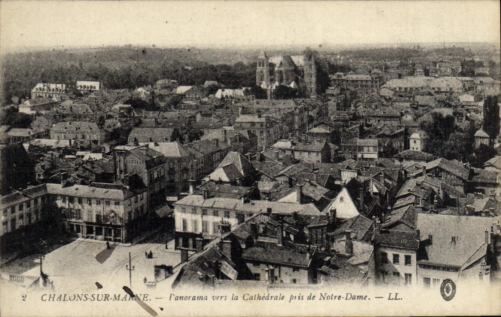VINTAGE POSTCARD Trawl-nets On the Panormaa Marne Towards the Cathedral Taken Of Notre Dame